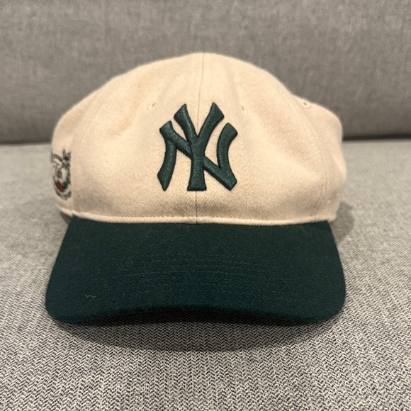 Kith Other - Kith NY Logo Cap (Beige/Green)